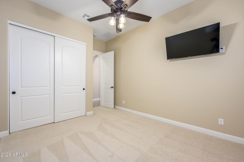 8-web-or-mls-Iris-16