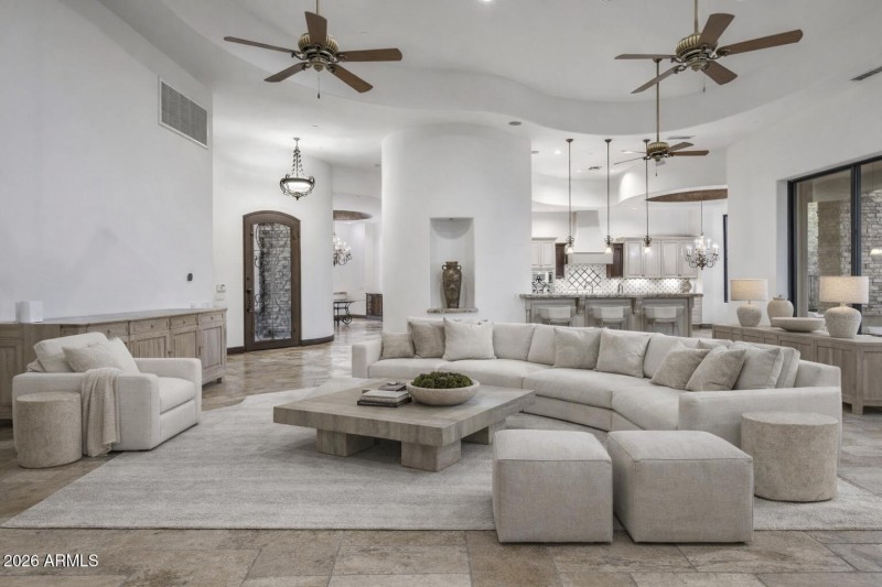 Crestiview living room 2