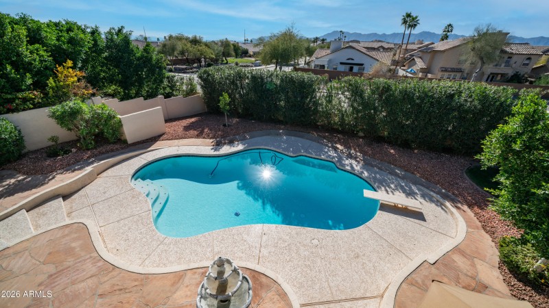 Diving pool with stone decking