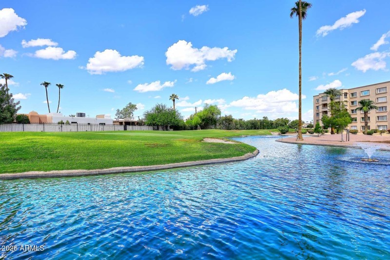 Scottsdale Shadows-Water Feature
