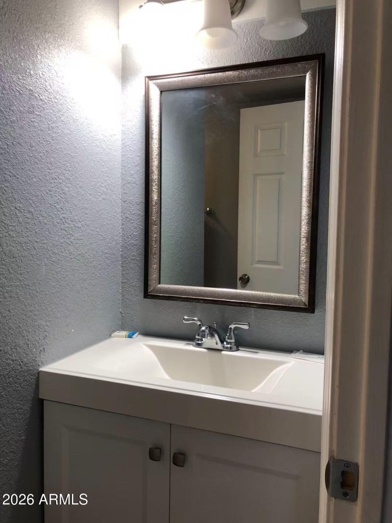 30e13c754ea49c45af286eea00b37bb6