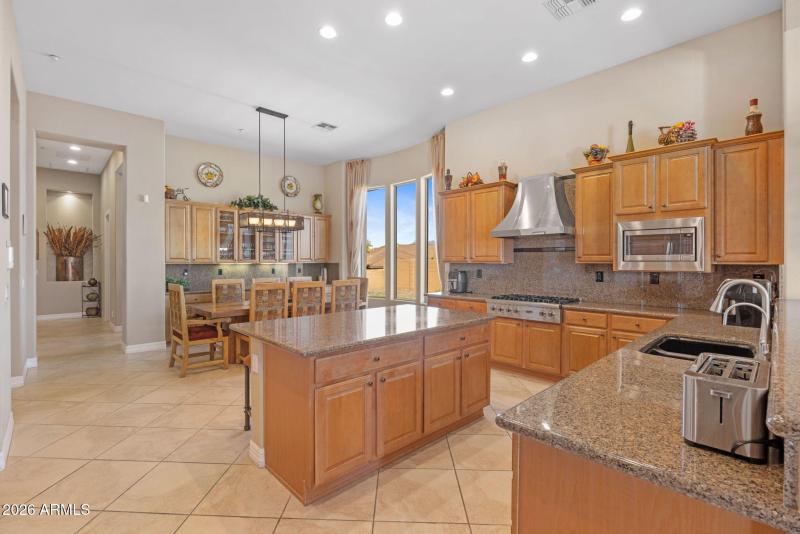 42131 N MOUNTAIN COVE Drive