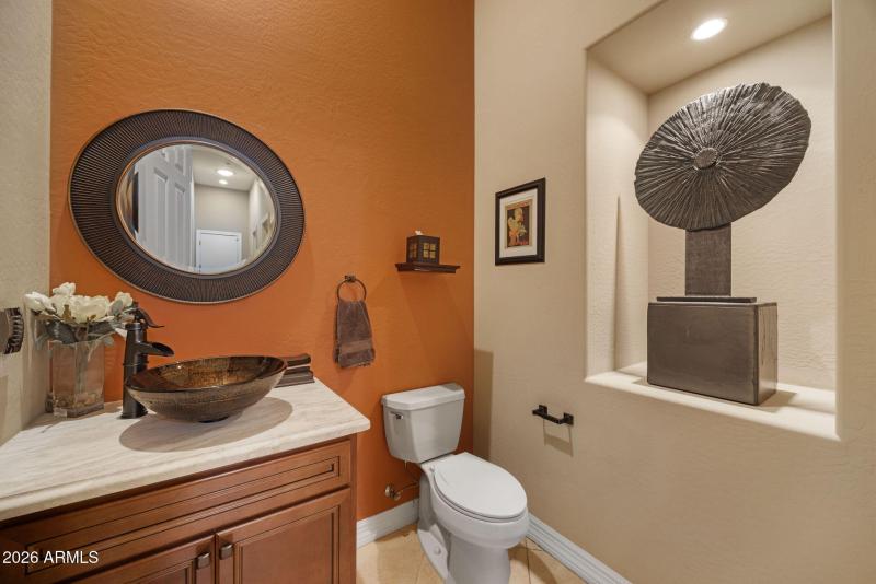 42131 N MOUNTAIN COVE Drive