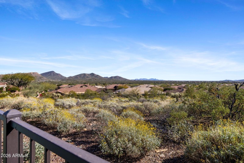 42131 N MOUNTAIN COVE Drive