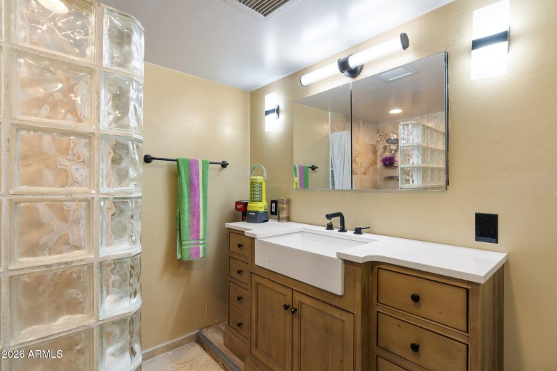 18-web-or-mls-DSC09811