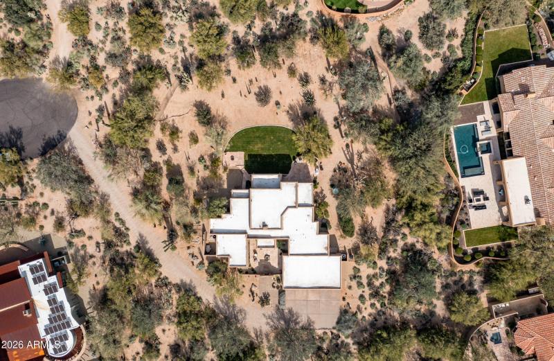 Bird's eye view of property