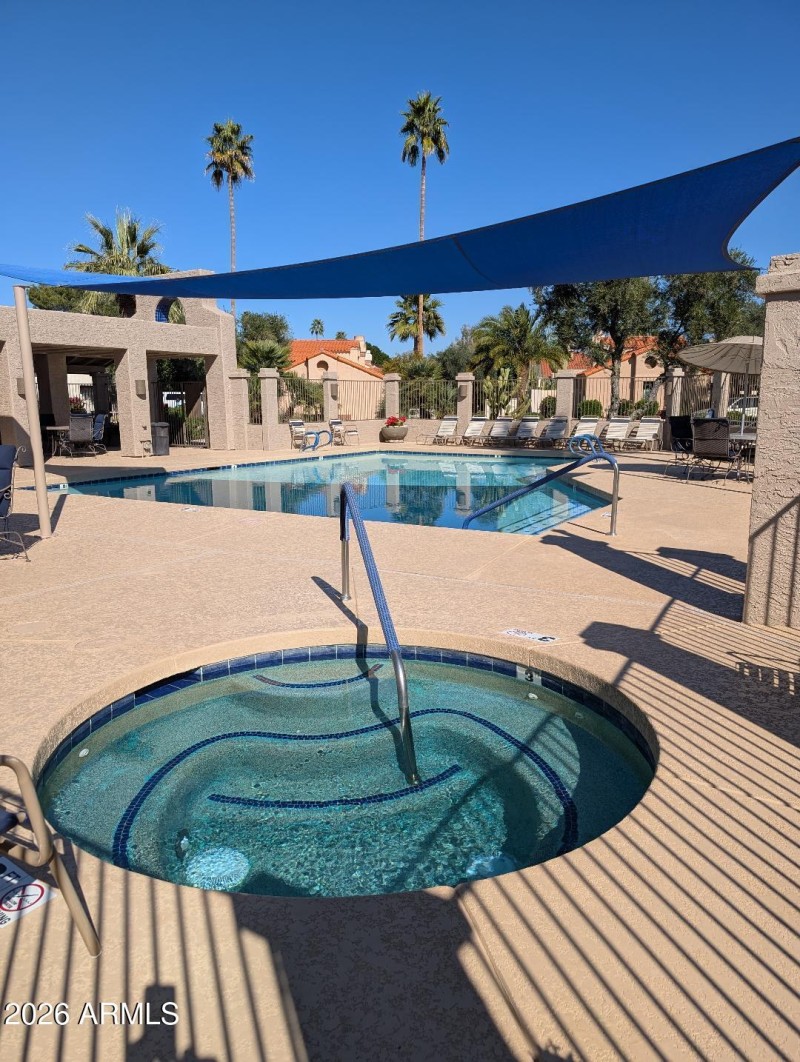 10091 E San Salvador - Pool