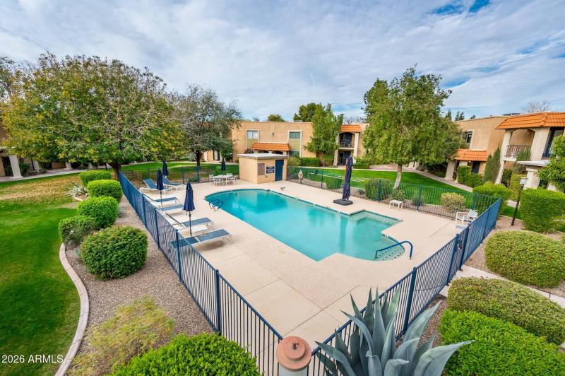 601 E Palo Verde Dr Unit 8 - MLS-45