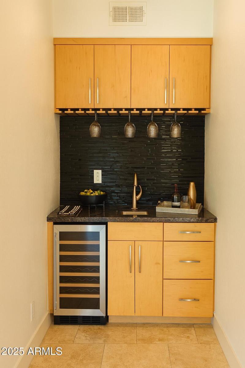 Oct 21, 2025, 12_11_48 PM