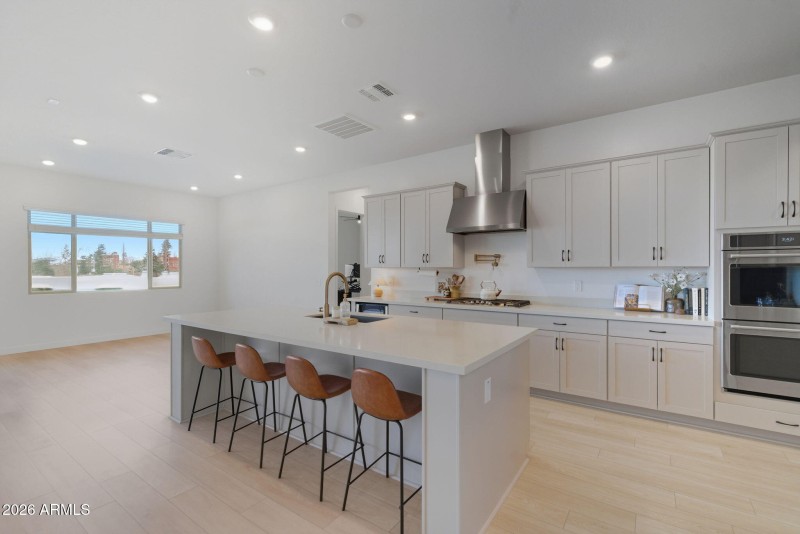 Kitchen & Casual Dining