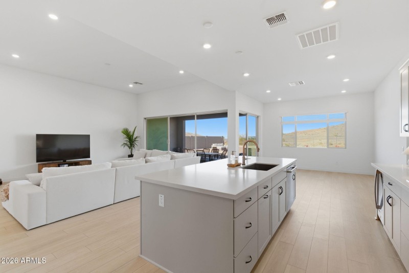 Kitchen/Casual Dining/Great Room