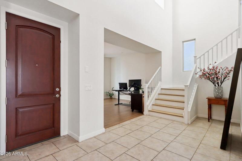 8-web-or-mls-E Lowell Ave-L3101-008