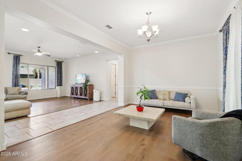 13-web-or-mls-E Lowell Ave-L3101-013