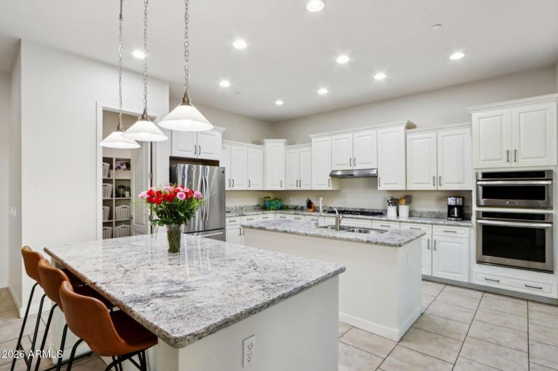 22-web-or-mls-E Lowell Ave-L3101-022