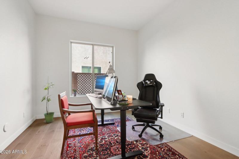 25-web-or-mls-E Lowell Ave-L3101-025