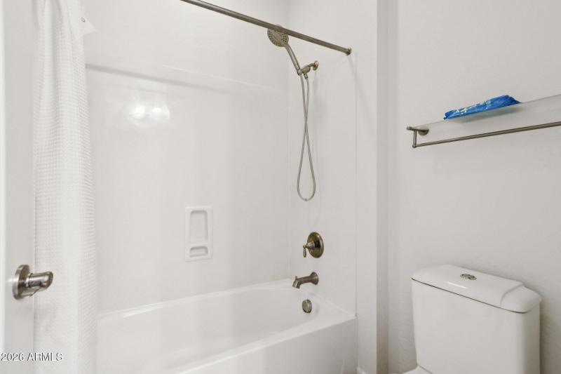 52-web-or-mls-E Lowell Ave-L3101-052