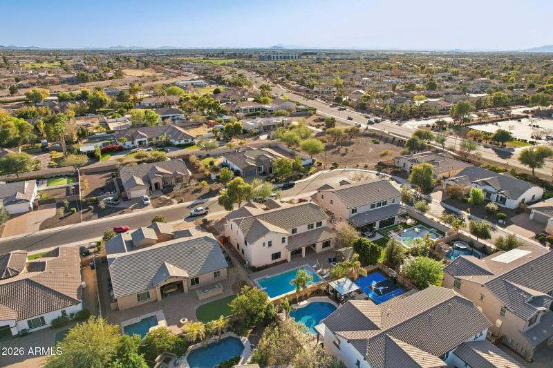 75-web-or-mls-E Lowell Ave-L3101-075