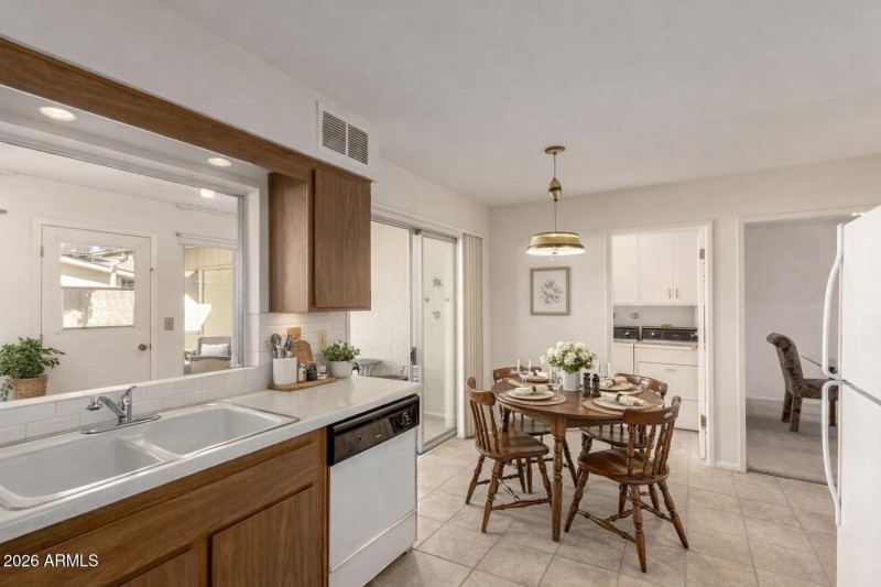Bright kitchen and cozy dining area