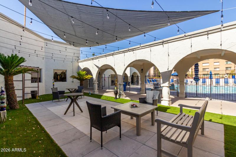 0010-10 - Camelback 7830