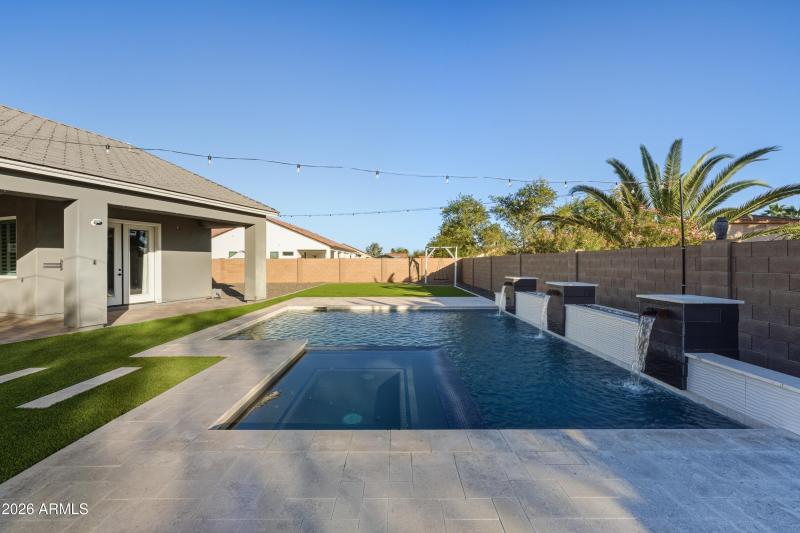 Beautiful Custom Pool