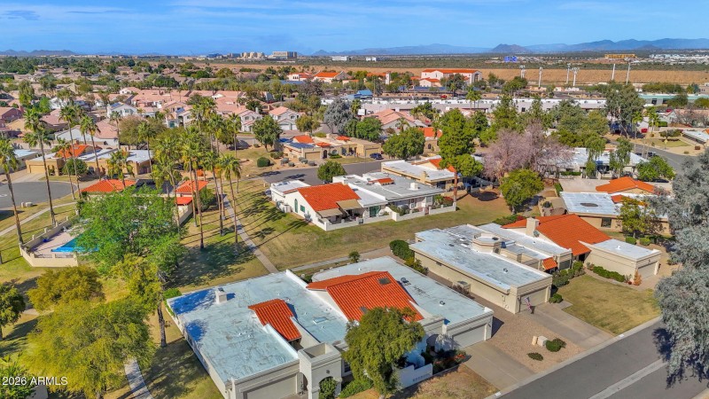 Perfect Location & Lifestyle Ammenities