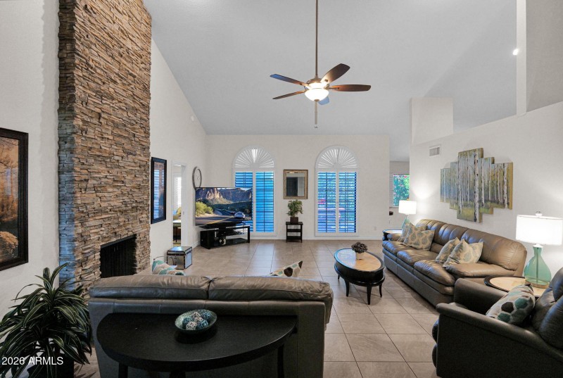 Great Room with High Ceilings