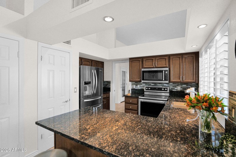 Kitchen with Walk-in Pantry