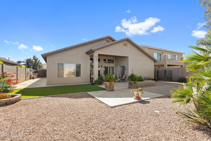 44162 Adobe Cir