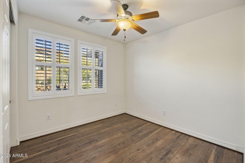 10-web-or-mls-D46A3871