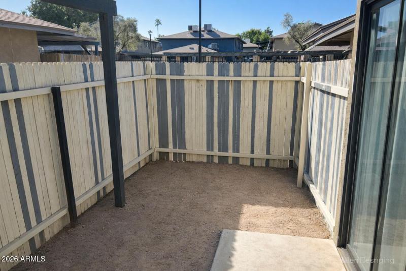 47F6C087-49F5-48CF-AC96-B049E084DF9A