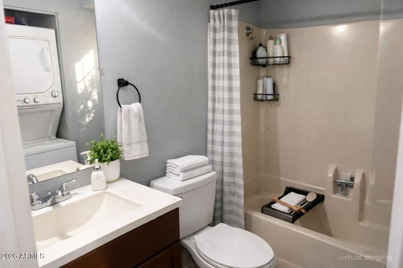 7A72C4B7-C491-4754-8A16-9608BE62D0BB