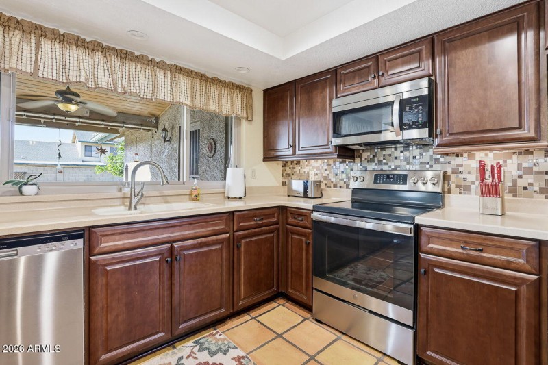 Calle de Arcos kitchen