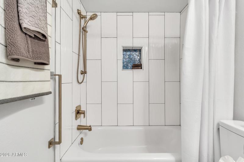 5625 S Admiralty Ct unit C-18_(2048)