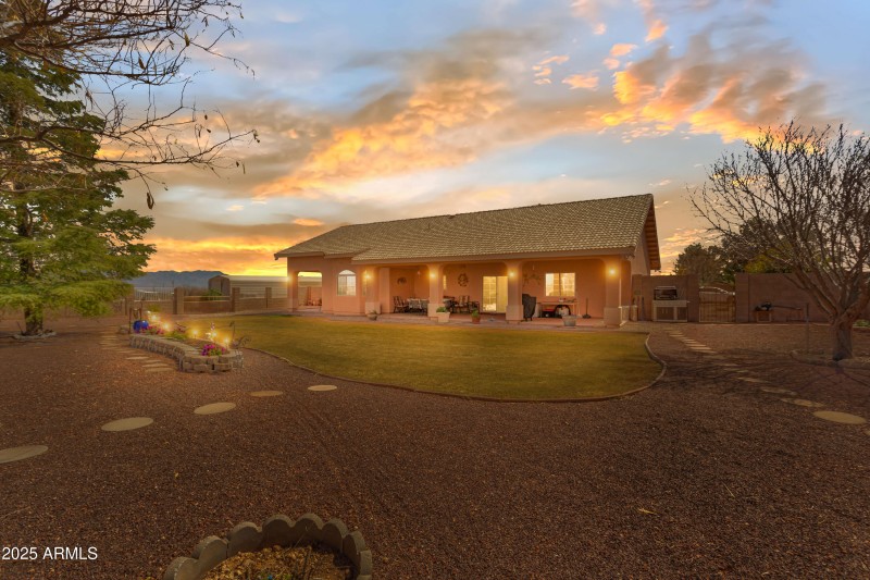 3000 S Pettit Lane (30)