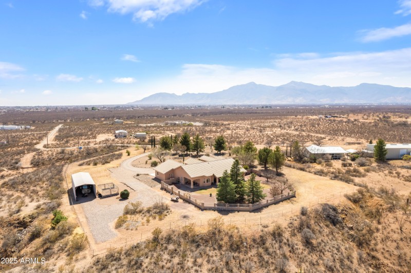 3000 S Pettit Lane (50)