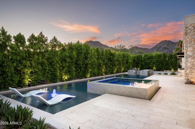 50-6535 N 40th Place-135