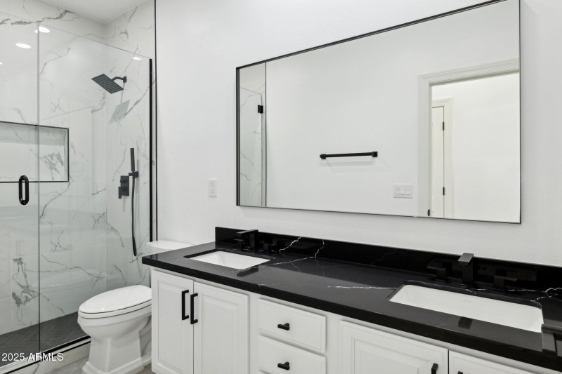 125-web-or-mls-22423-n-54th-pl