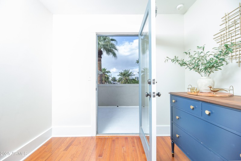 28 North Balcony off Primary Bedroom