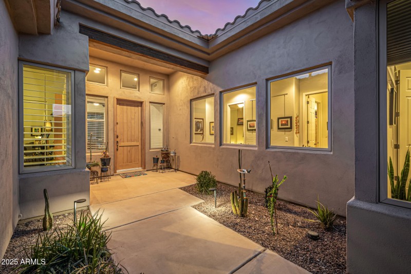 Gated Courtyard 14523 E Charter Oak Dr