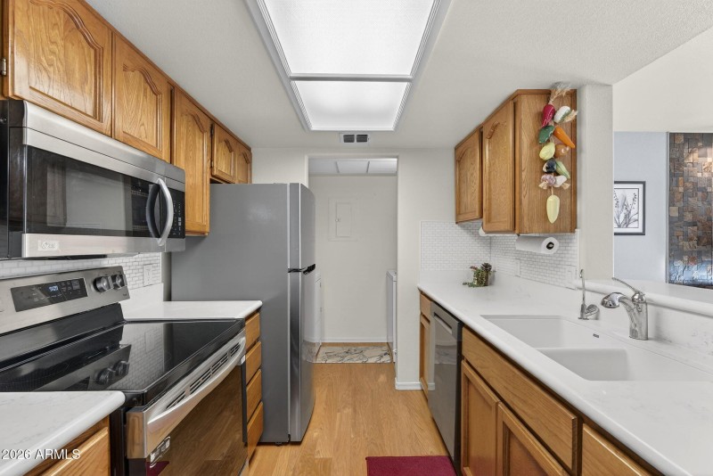 12-web-or-mls-04-EN Fountain Hills Blvd