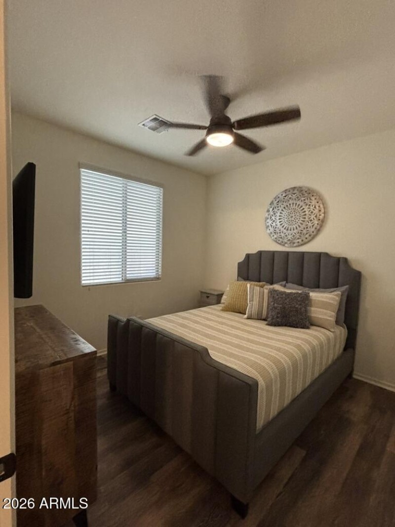 BFE11752-8F49-4C21-B4B9-F9CA01D658C7_1_1