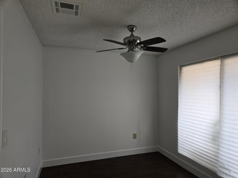 20260205_121827_resized