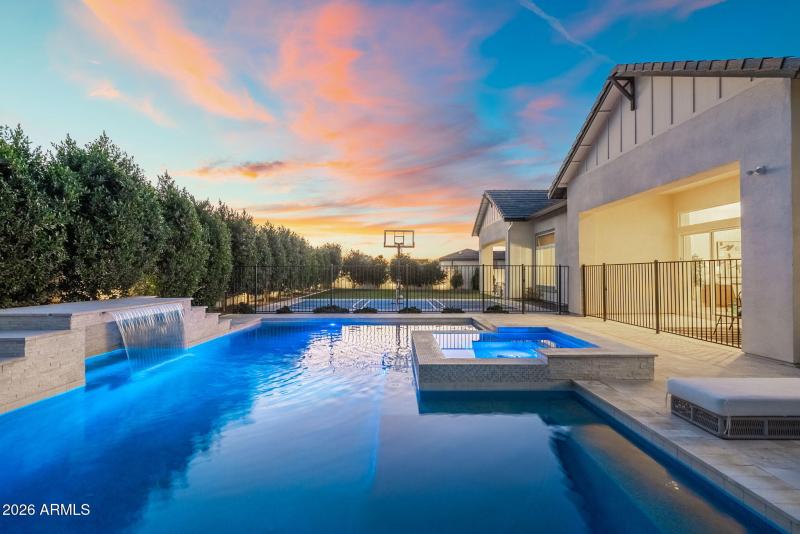 106-web-or-mls-DSC00266-HDR-Edit