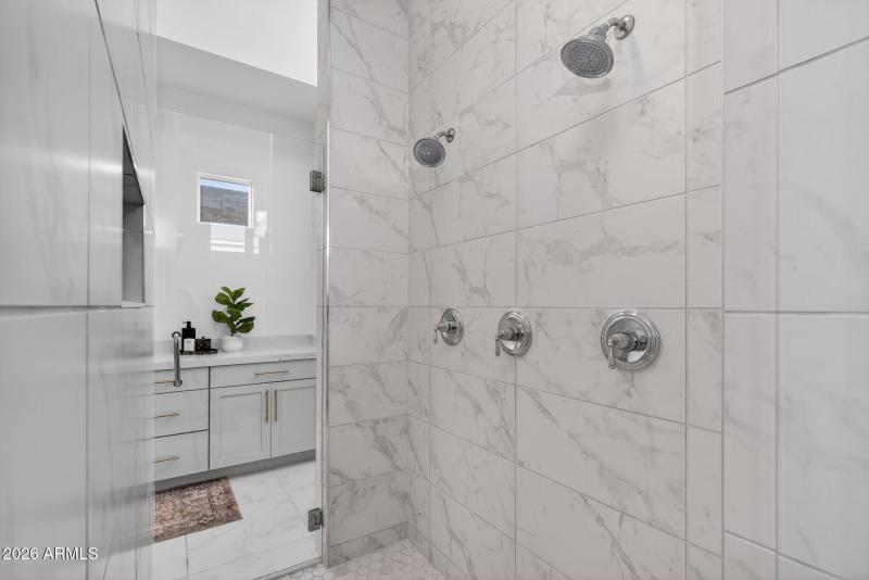 19-web-or-mls-DSC00078