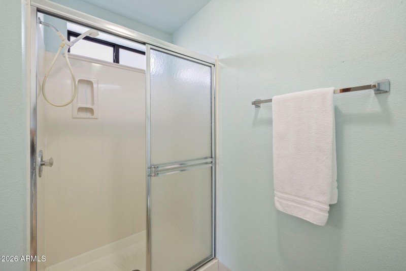 084-Primary Bathroom