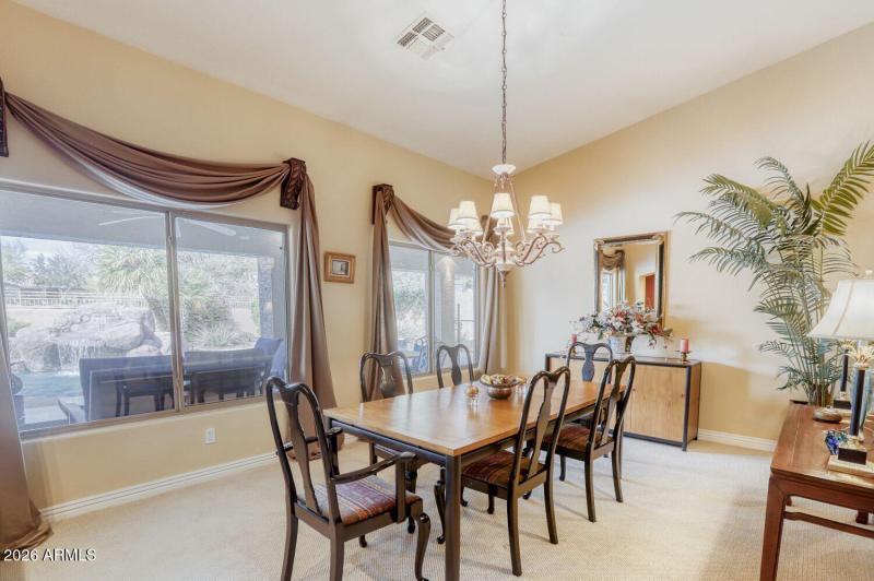 Dining area off family room