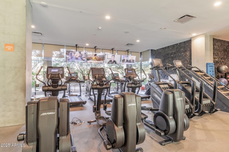 35 Kierland 7180 #516