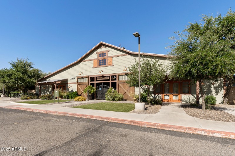 48_14601_Valentines48_mls