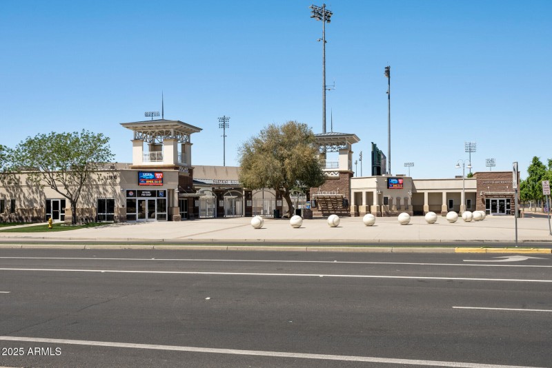 56_14601_Valentines56_mls