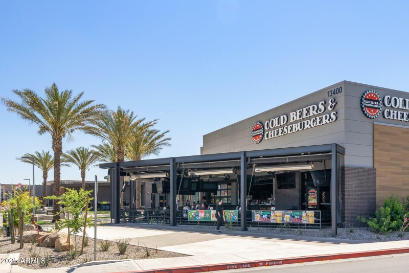 60_14601_Valentines60_mls